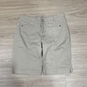 DKNY Light Gray Women's Bermudas